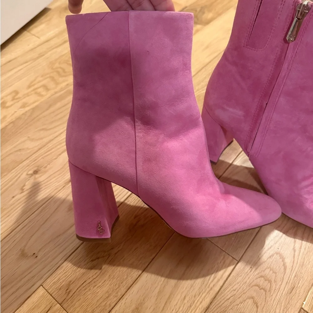 Sam Edelman Pink Suede Ankle Booties - Picture 3 of 4